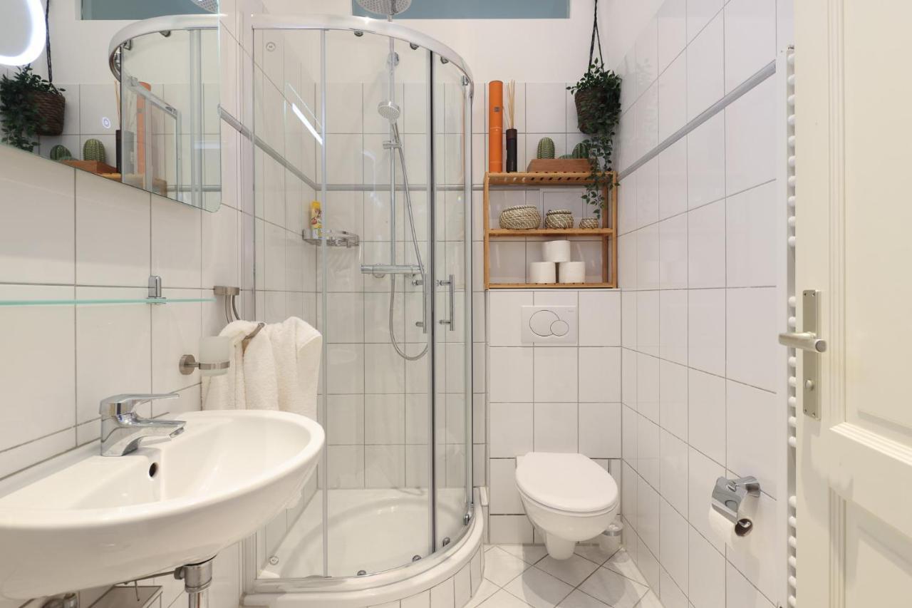4 Personen Altbau Nahe Kurfuerstendamm - Othello Берлин Экстерьер фото